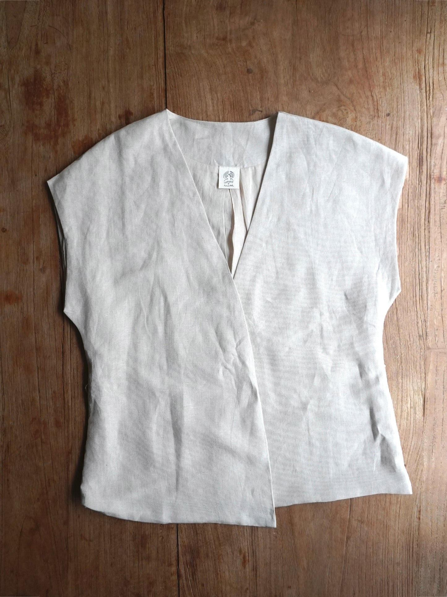 GILET / SCARAB & SUN -linen beige