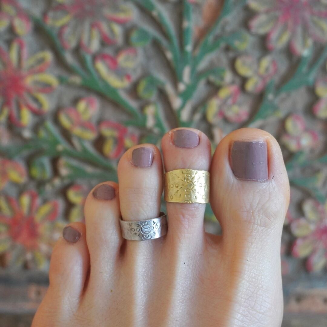 TOE RING / JYOTI -brass