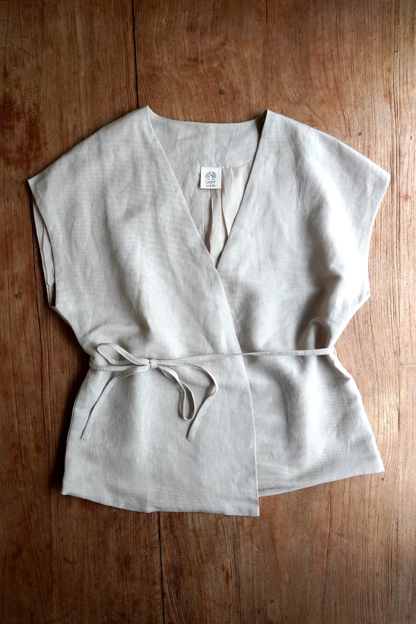 GILET / SCARAB & SUN -linen beige