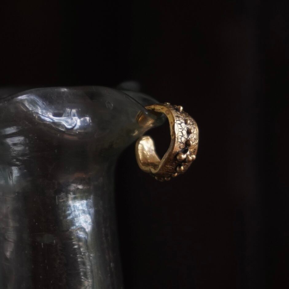 EAR CUFF / UNEVEN M -brass