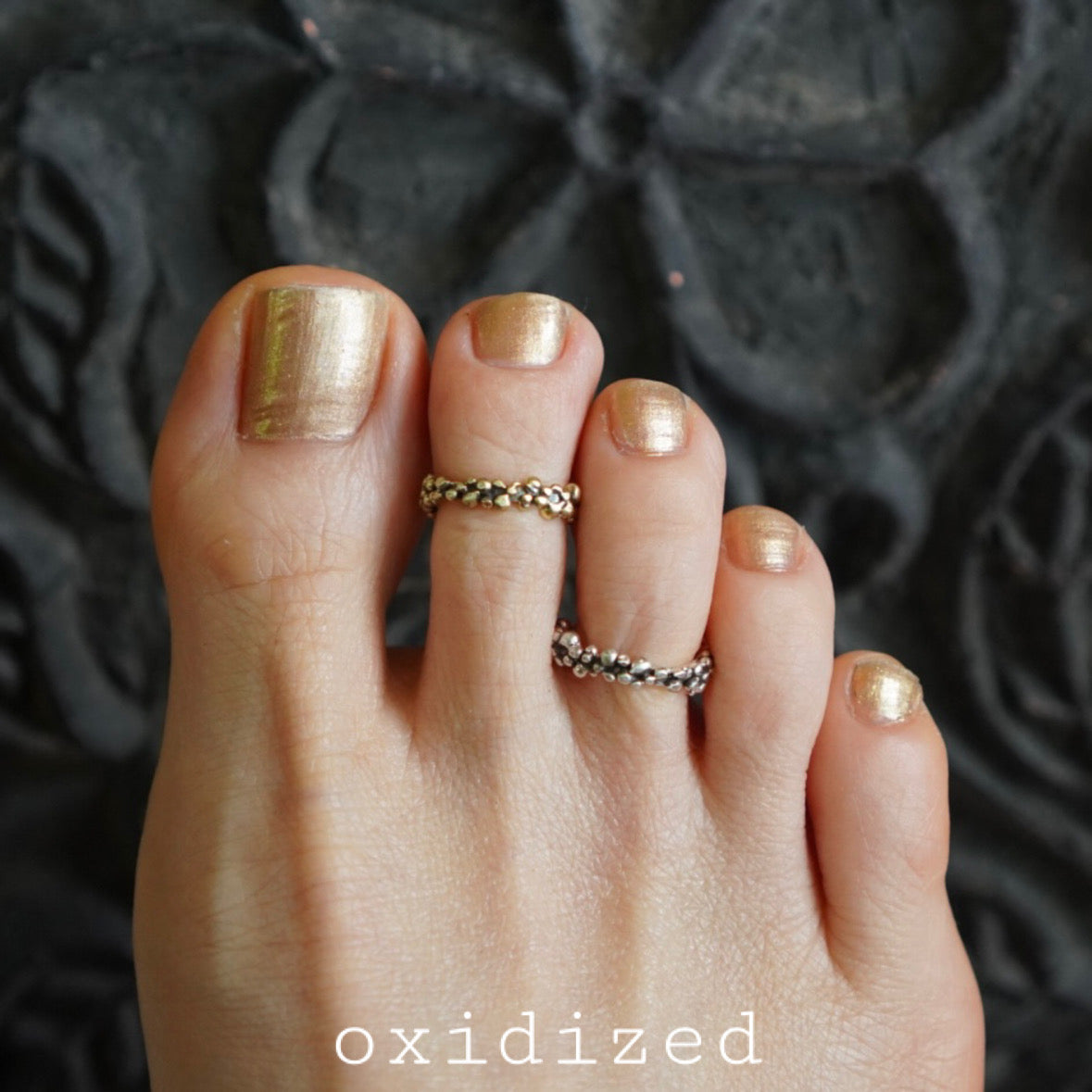 TOE RING / MANI -brass