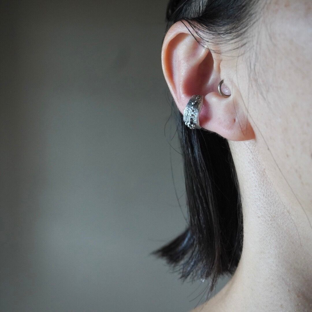 EAR CUFF / UNEVEN M -silver