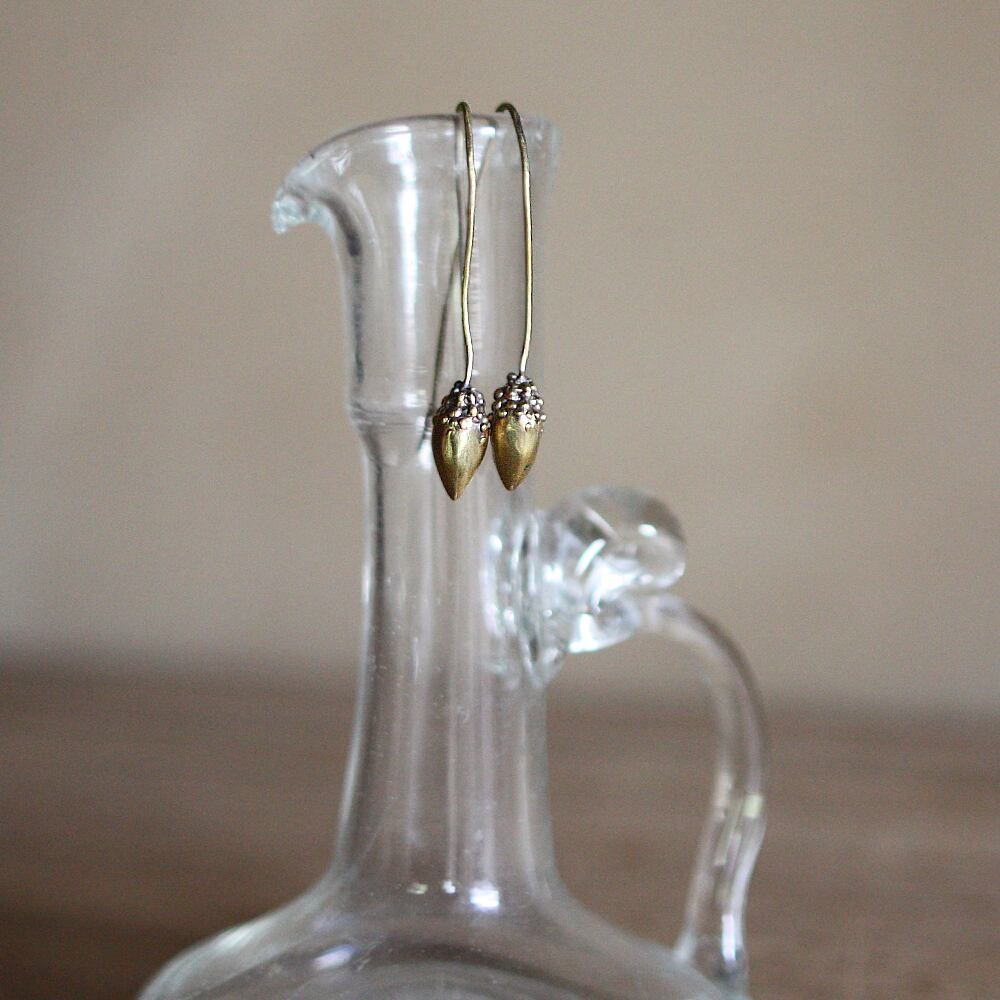 EARRING / LOTUS BUD -brass