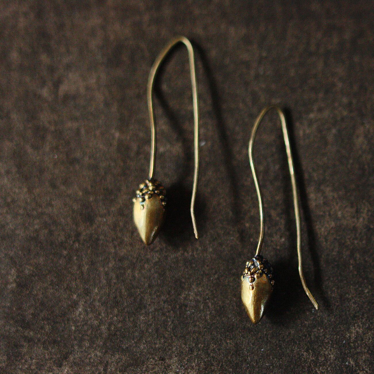 EARRING / LOTUS BUD -brass