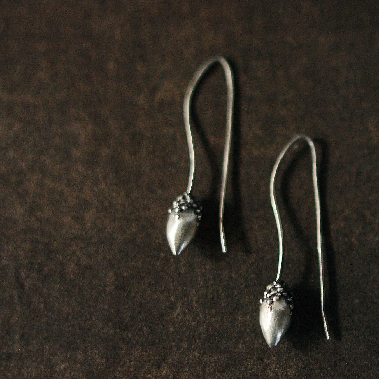 EARRING / LOTUS BUD -silver