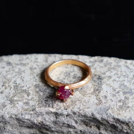 RING solitaire / RUBY -20Kgpt #13