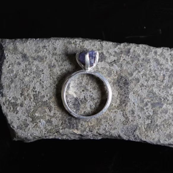 RING solitaire / TANZANITE -silver #11.5