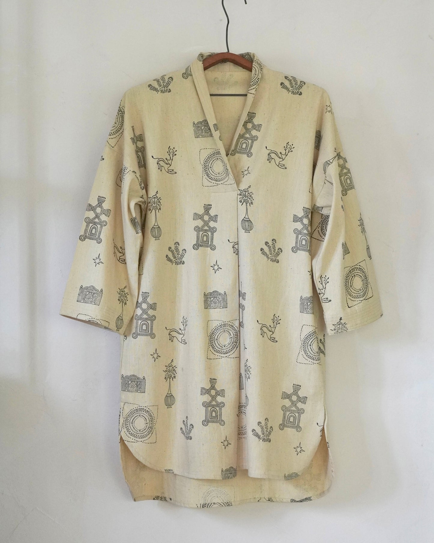LONG TOPS / A FEW MILES WEAER-jaggery black