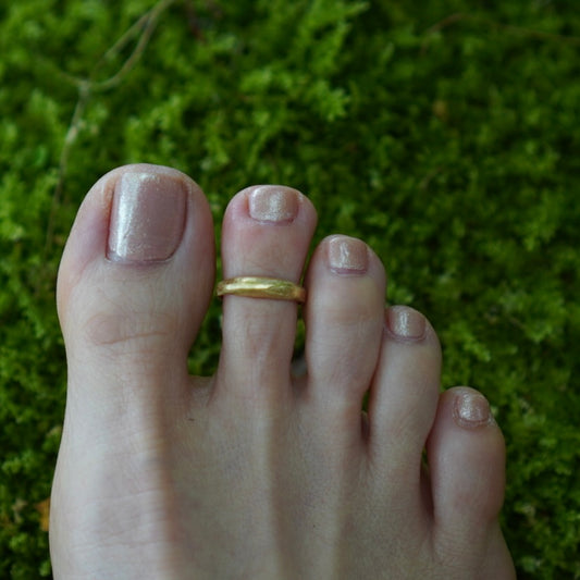 TOE RING / ANJANEYA -brass