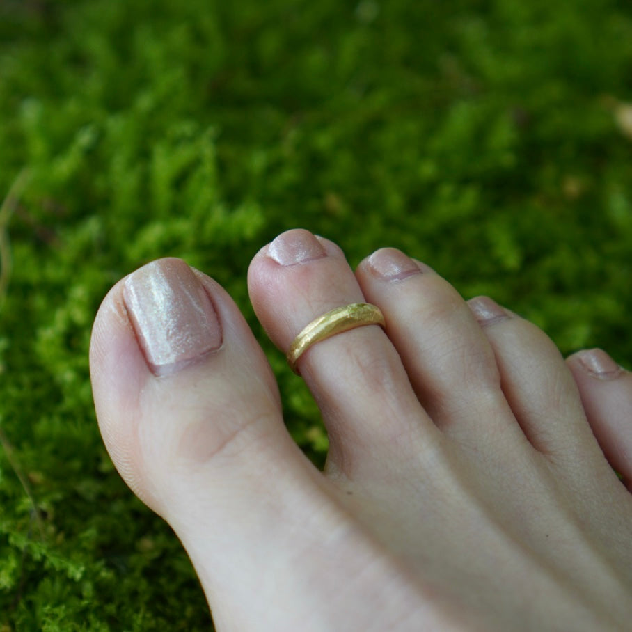 TOE RING / ANJANEYA -brass