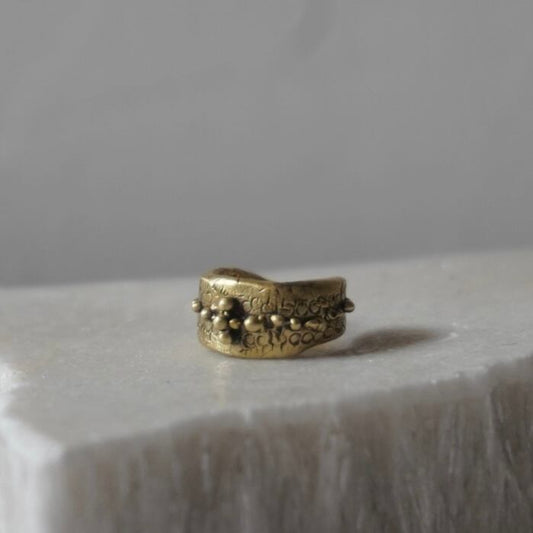 EAR CUFF / UNEVEN M -brass