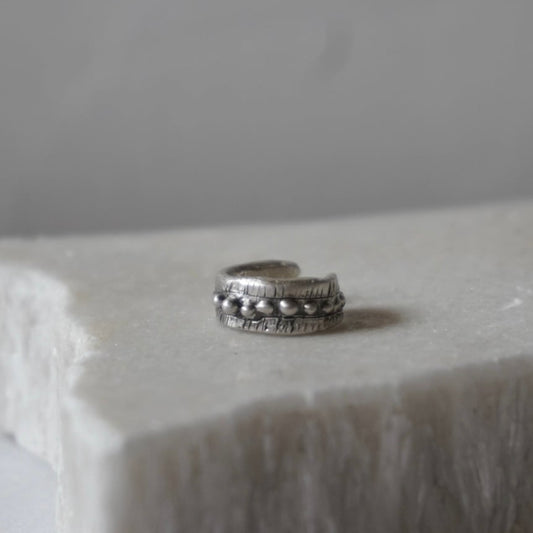 EAR CUFF / UNEVEN S -silver