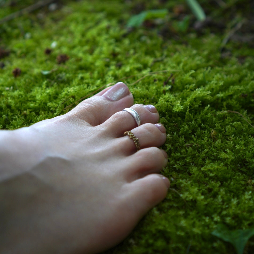 TOE RING / ANJANEYA -silver