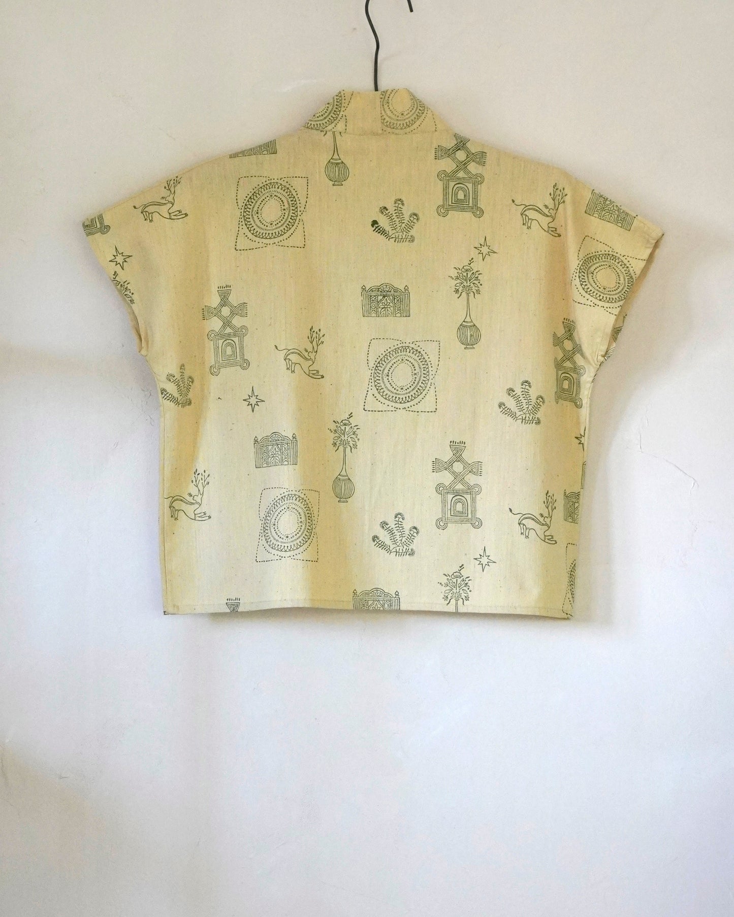 SHORT TOPS / A FEW MILES WEAR -henna green
