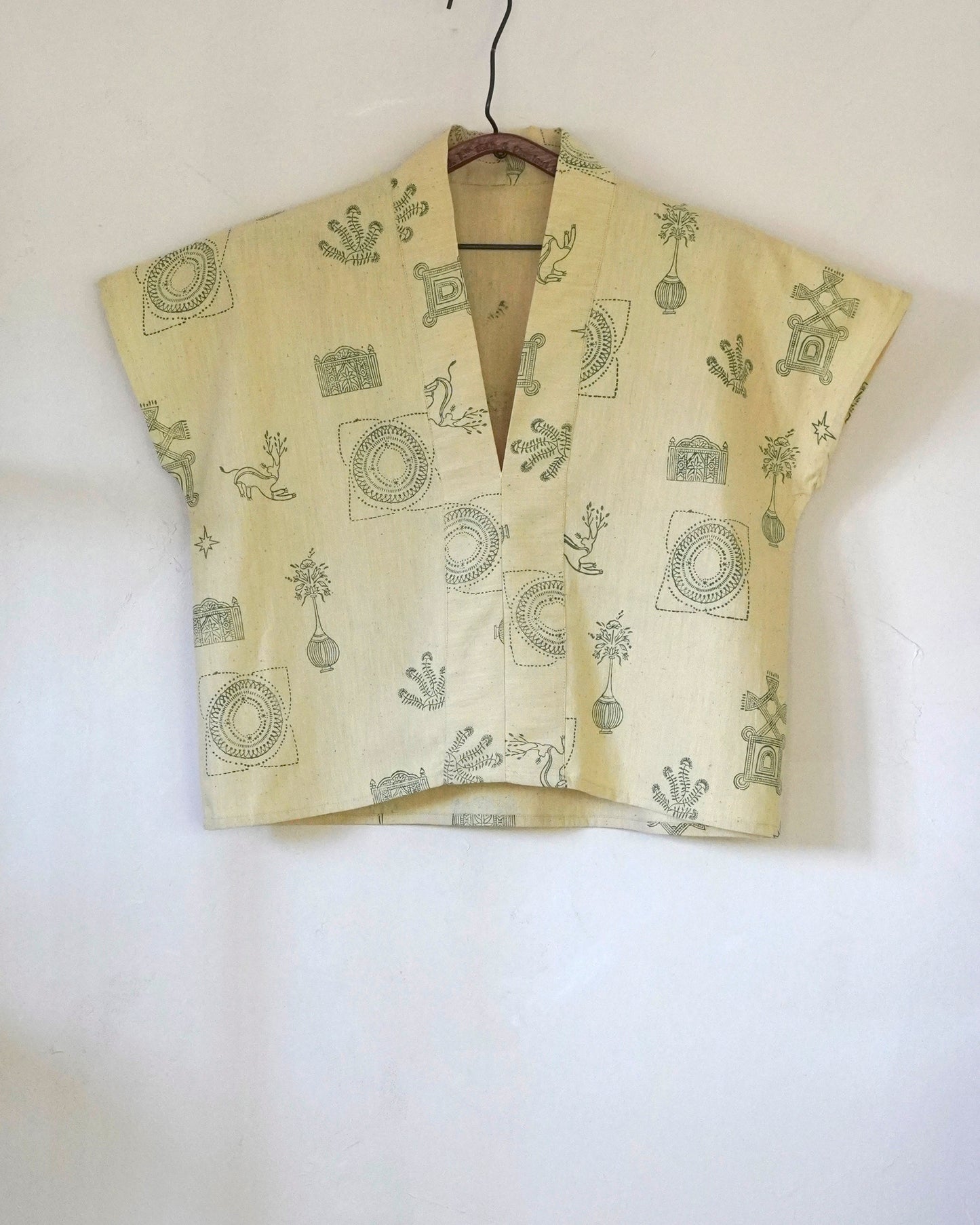SHORT TOPS / A FEW MILES WEAR -henna green