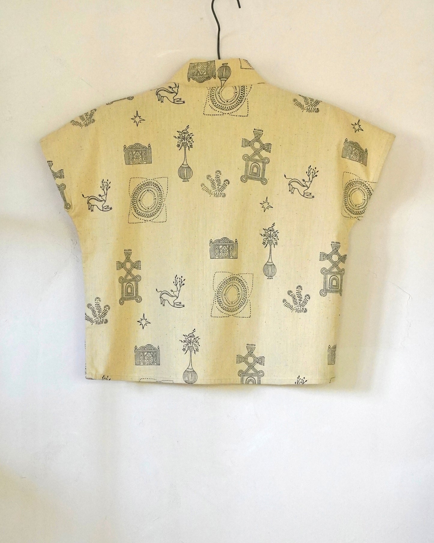 SHORT TOPS / A FEW MILES WEAR -jagree black