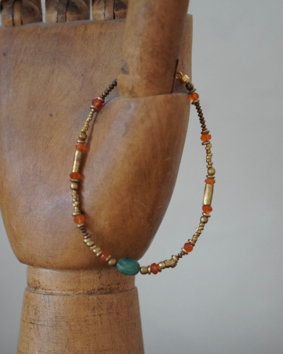 BRACELET / MISRANA -emerald・carnelian-