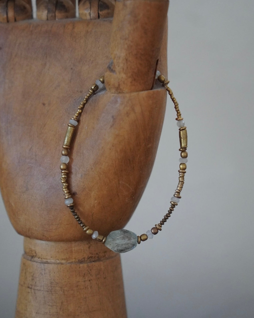 BRACELET / MISRANA -aqua marine・moon stone-