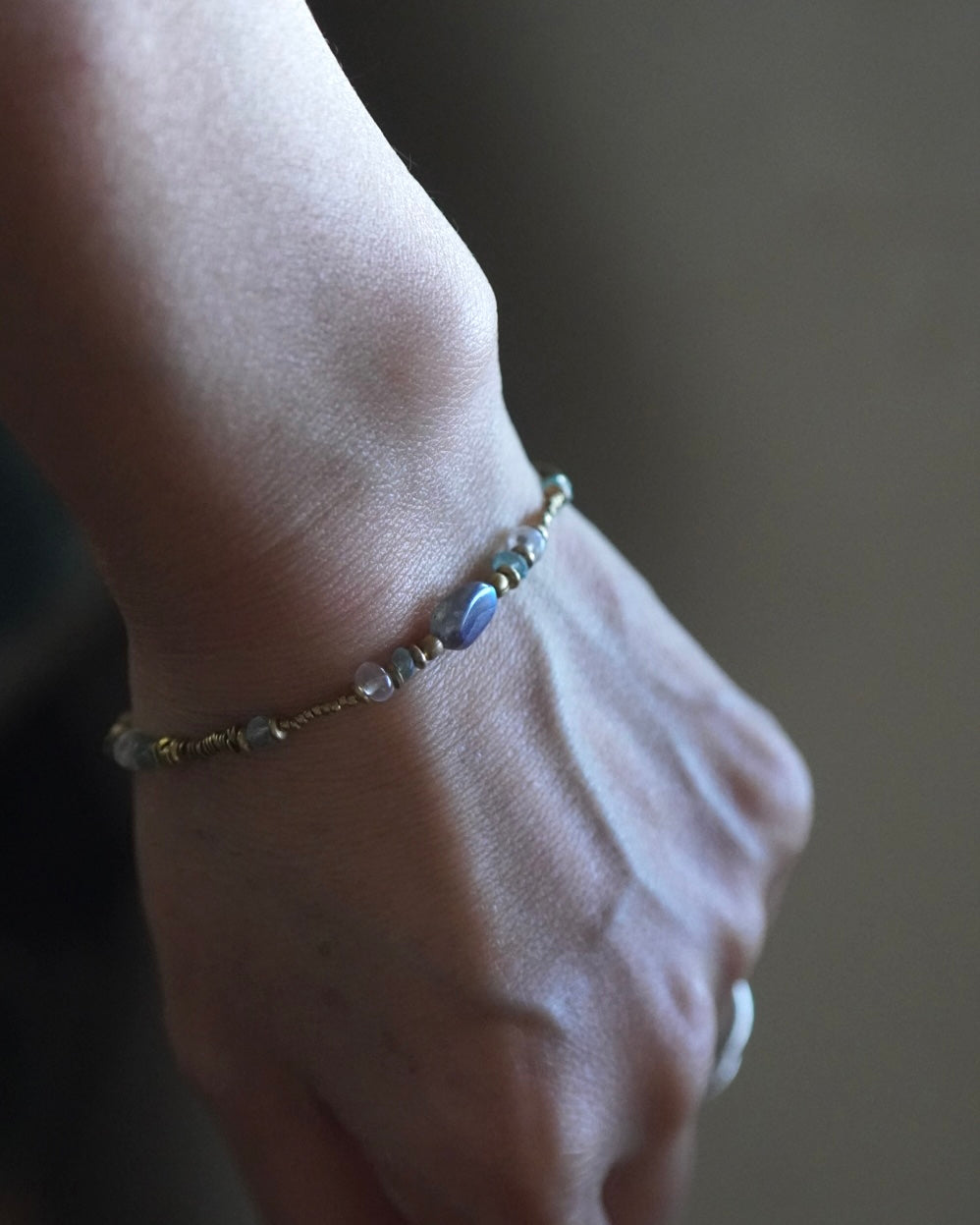 BRACELET / MISRANA -labradorite・apatite・moon stone-