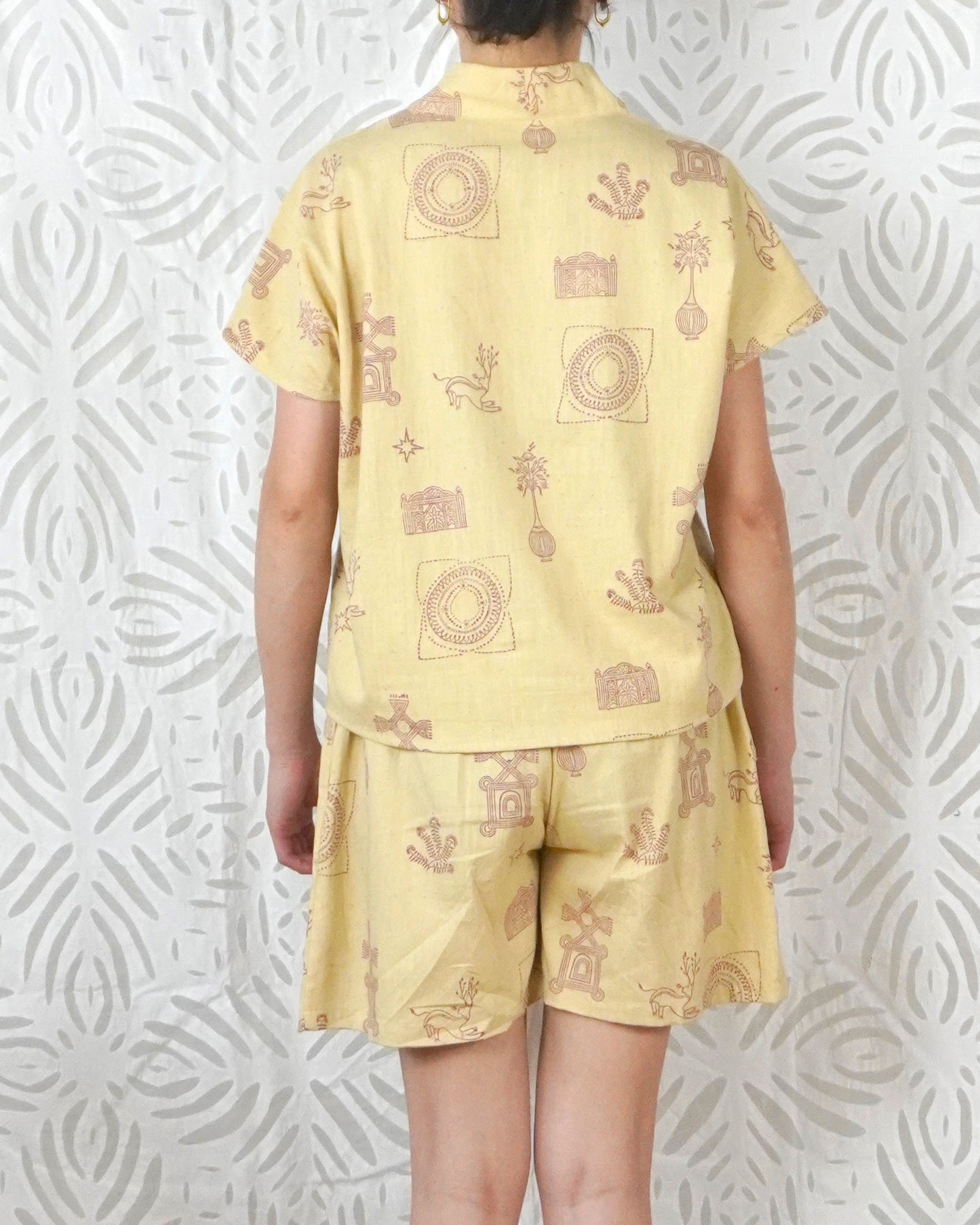 SHORT PANTS / A FEW MILES WEAR -root red