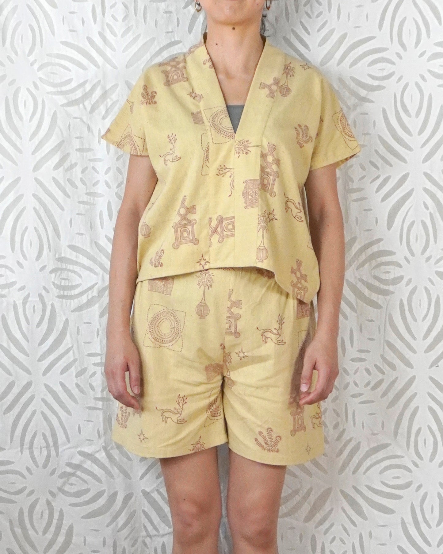 SHORT PANTS / A FEW MILES WEAR -root red