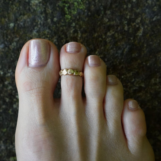 TOE RING / VALAYA -brass