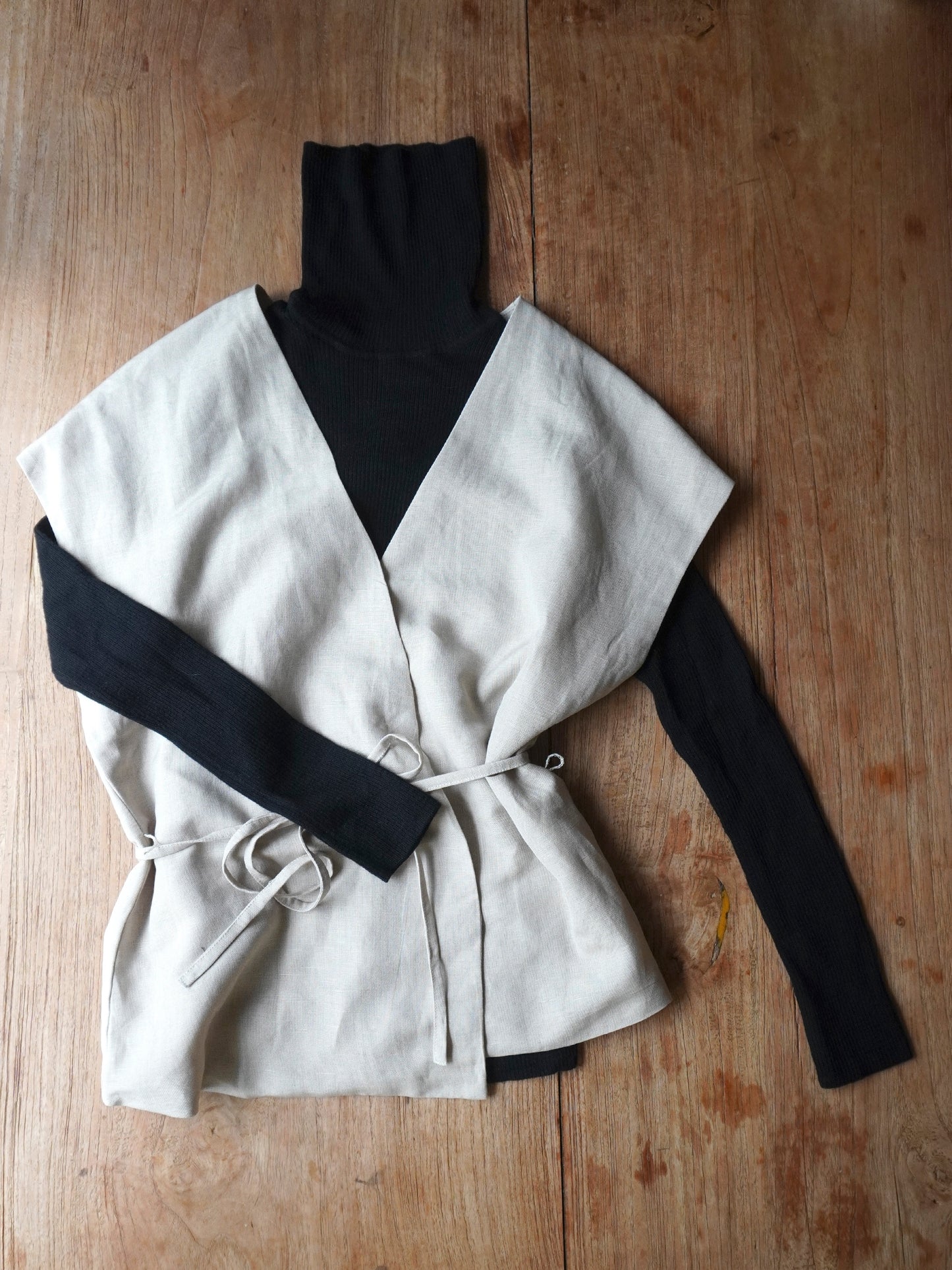 GILET / SCARAB & SUN -linen beige