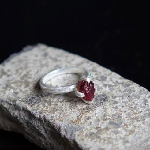 RING solitaire / GARNET -silver #10